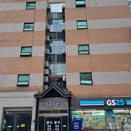 Yeoksam Molta 2 Motel